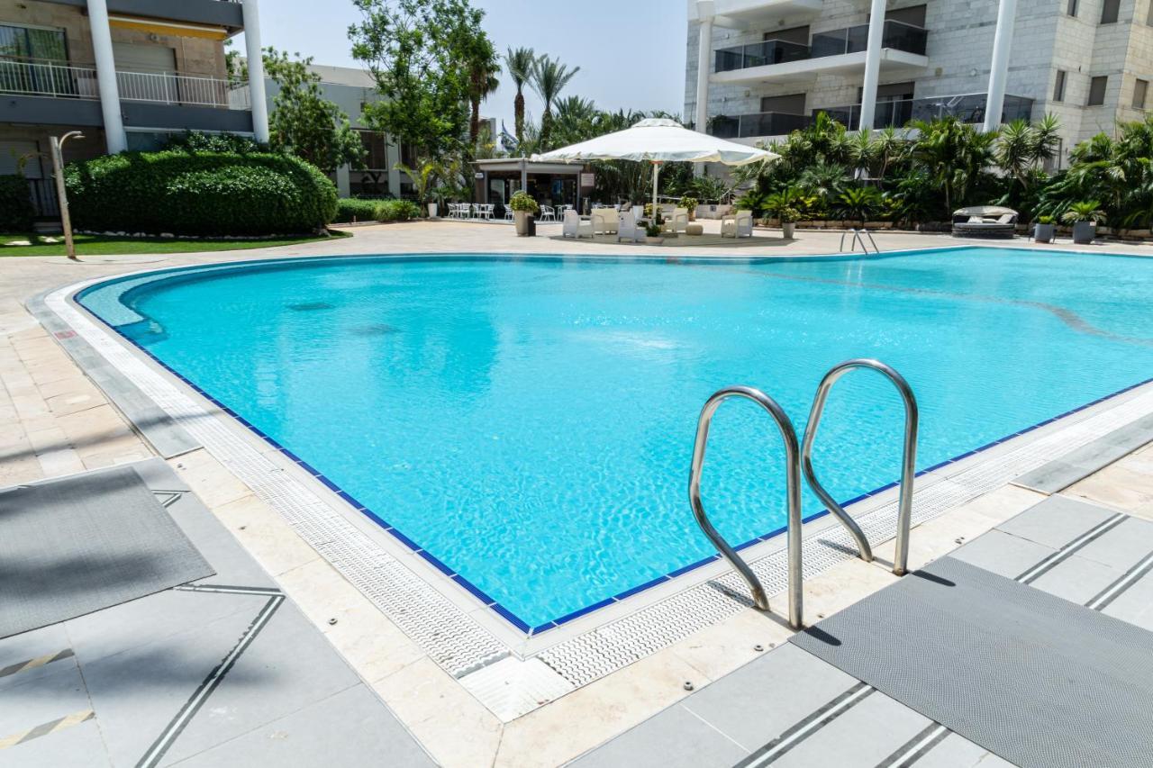 דירת גן פונה לבריכה - Pool Garden View Eilat Apartment Exterior foto