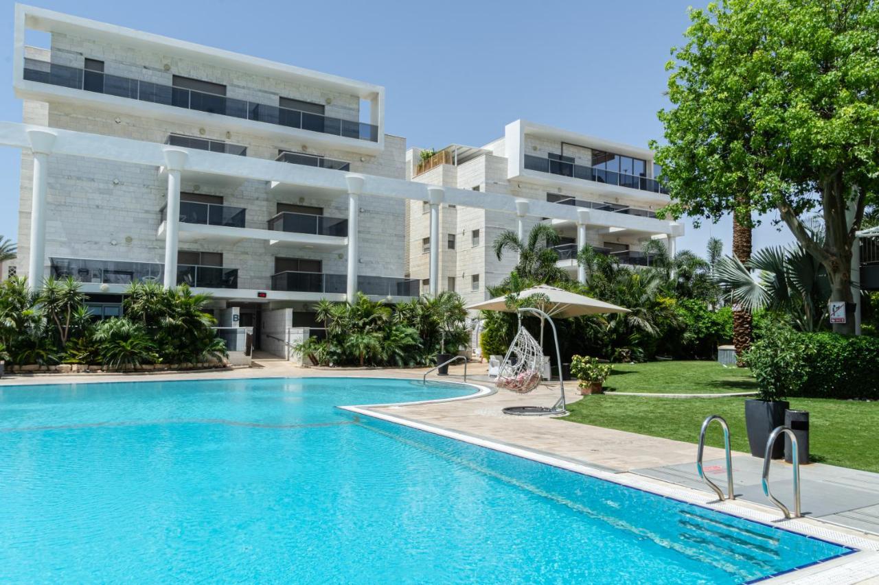 דירת גן פונה לבריכה - Pool Garden View Eilat Apartment Exterior foto