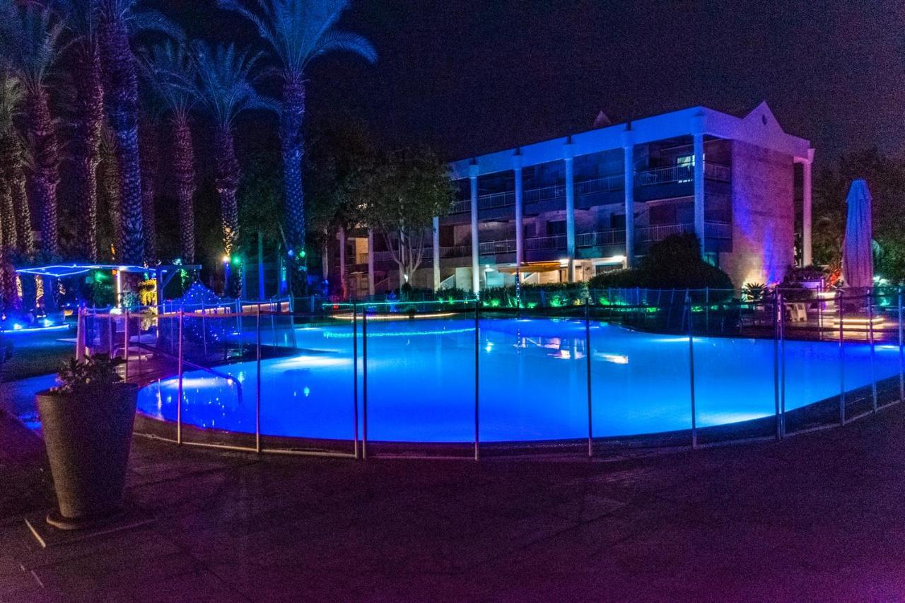 דירת גן פונה לבריכה - Pool Garden View Eilat Apartment Exterior foto