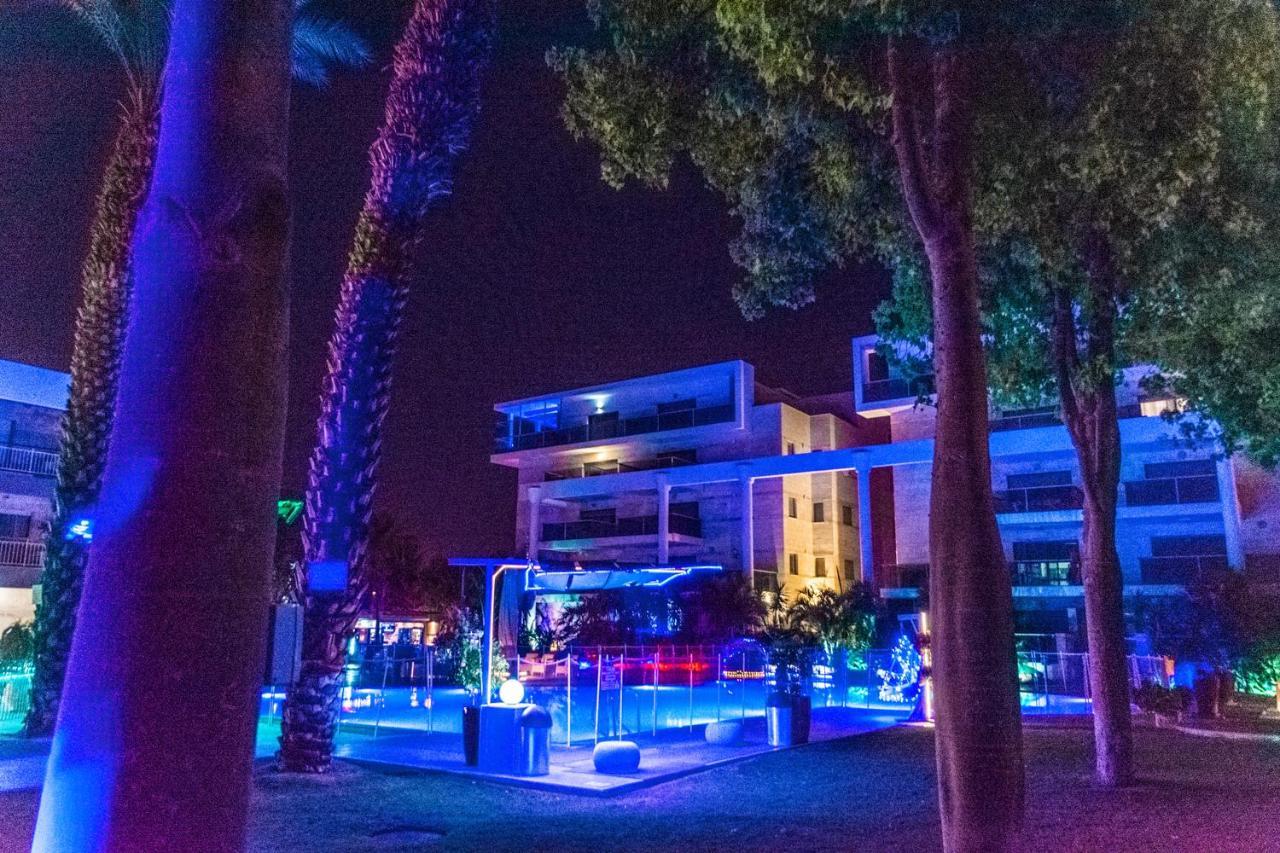 דירת גן פונה לבריכה - Pool Garden View Eilat Apartment Exterior foto