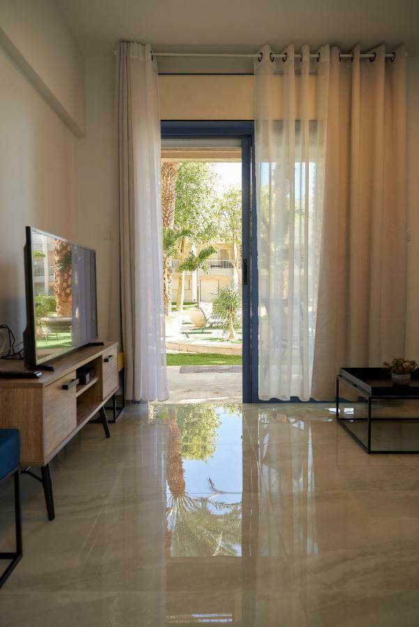 דירת גן פונה לבריכה - Pool Garden View Eilat Apartment Exterior foto
